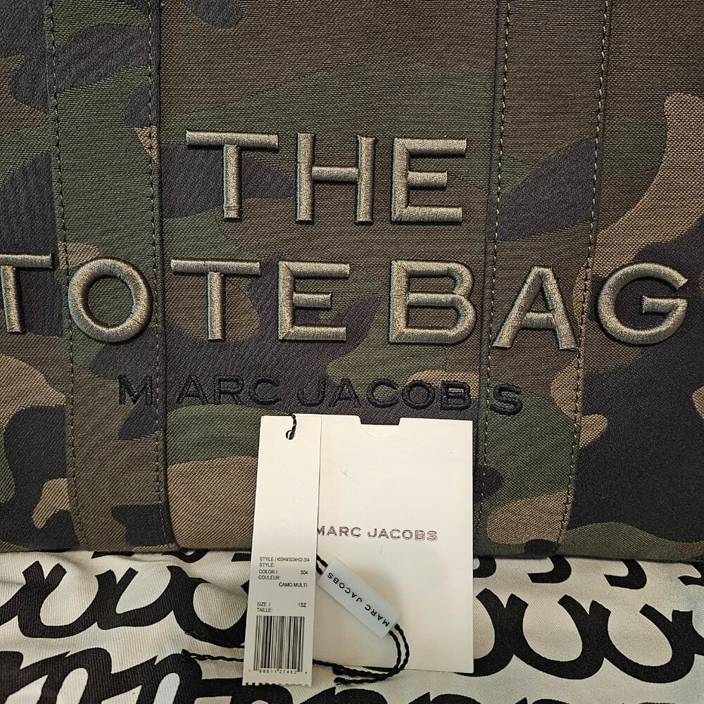Marc Jacobs Medium Camouflage Tote - Picture 6 of 8